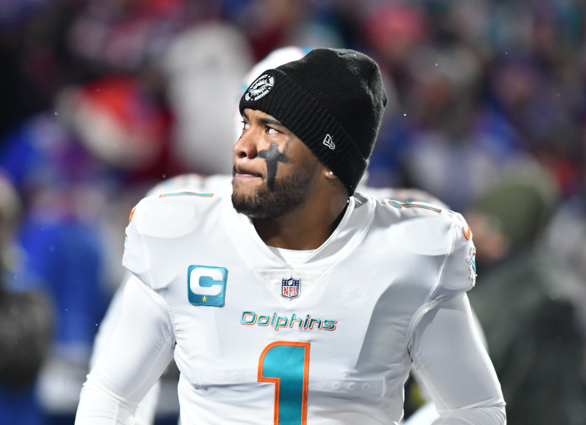Miami Dolphins quarterback Tua Tagovailoa (1) enters the field before a game against the Buffalo Bills at Highmark Stadium.